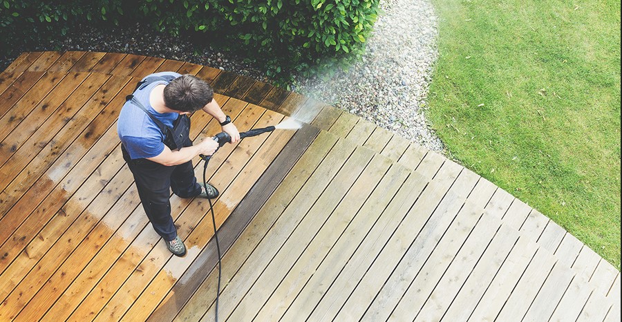 5 Top Tips for Working With a Reputable Pressure Washing Service